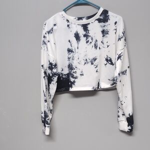 Tie-Dye Long Sleeve Crop Top